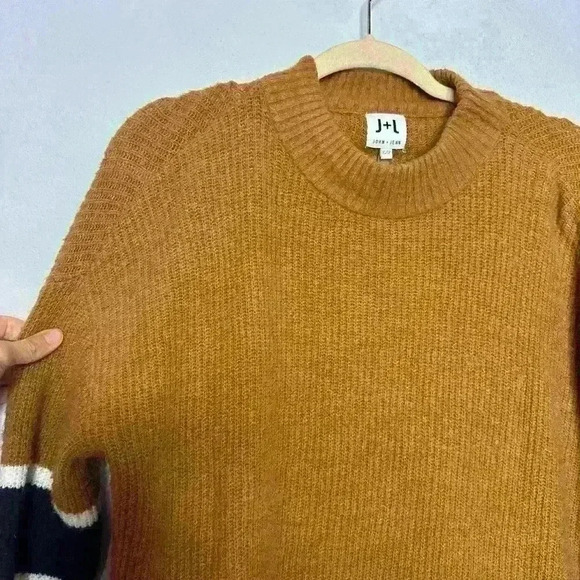 John + Jenn Varsity Sleeve Stripe Mock Neck Pullover Sweater XS - Picture 3 of 7